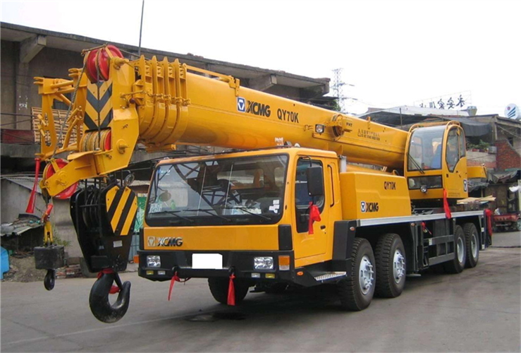 隆阳区吊车出租选择重点